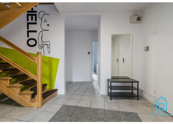 Uranus Room 5 Min To Old Town Gdansk